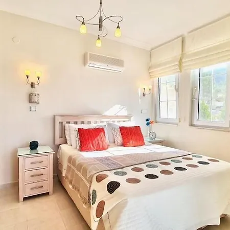 빌라 Private Erzanmyne Private Pool Mountain View Ovacik Oludeniz *